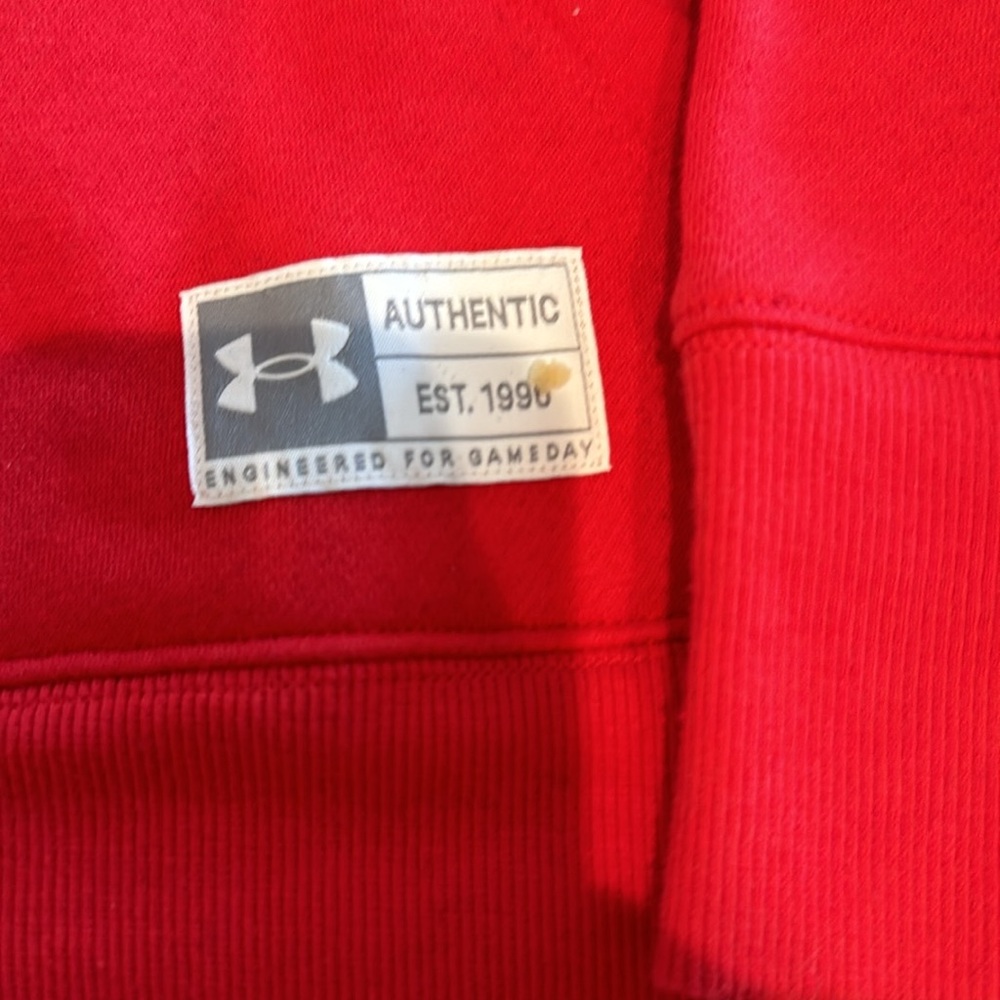 U of U under armor sweatshirt, hardly worn! - Picture 2 of 2